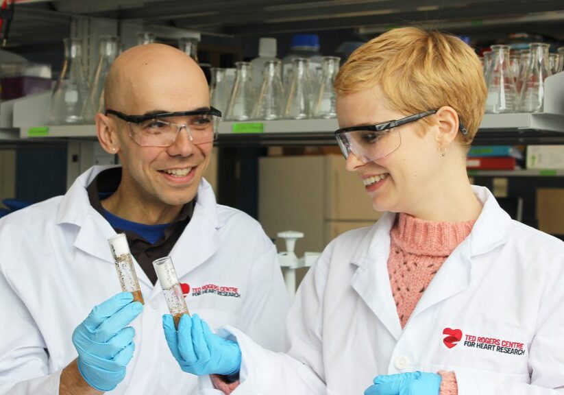 Fernandez-Gonzalez and Zulueta-Coarasa in a lab